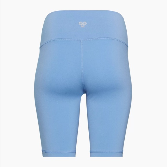 NWOT Aritzia Atmosphere Hi-Rise 9" Inseam Biker Shorts Bright Blue Medium - Picture 2 of 10